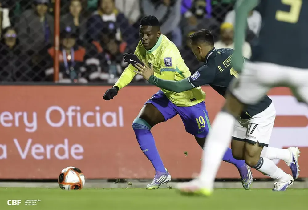 Miguelito decide vitória da Bolívia sobre Brasil nas Eliminatórias da Copa