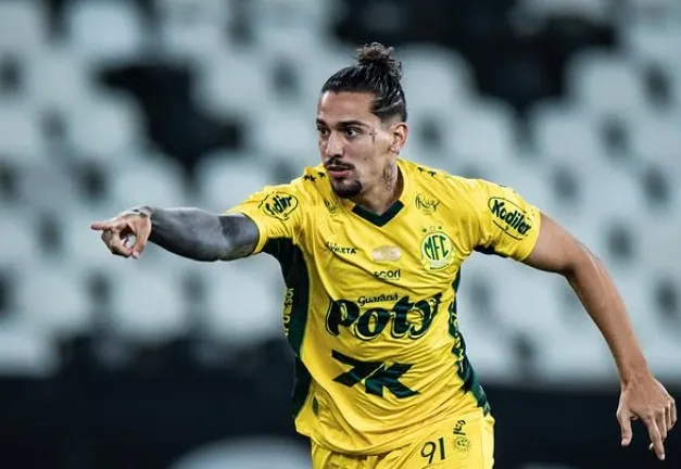 Botafogo abre 3 a 0 no Nilton Santos, mas cede empate ao Mirassol 