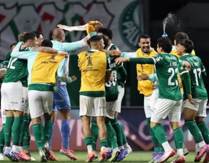 Palmeiras vira de forma épica, elimina River Plate mais uma vez e vai à semifinal da Libertadores