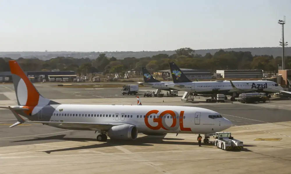 Gol e Azul encerram acordo de cooperação comercial