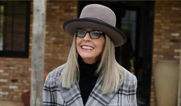 Morre Diane Keaton, atriz vencedora do Oscar, aos 79 anos