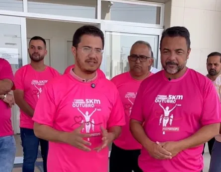 Deputado Rodrigo Moraes e prefeito André Sanches visitam unidades de saúde em Cananéia